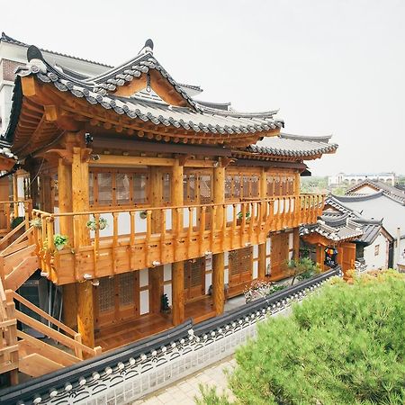Laon Hanok Gguljam Jeonju Exterior foto